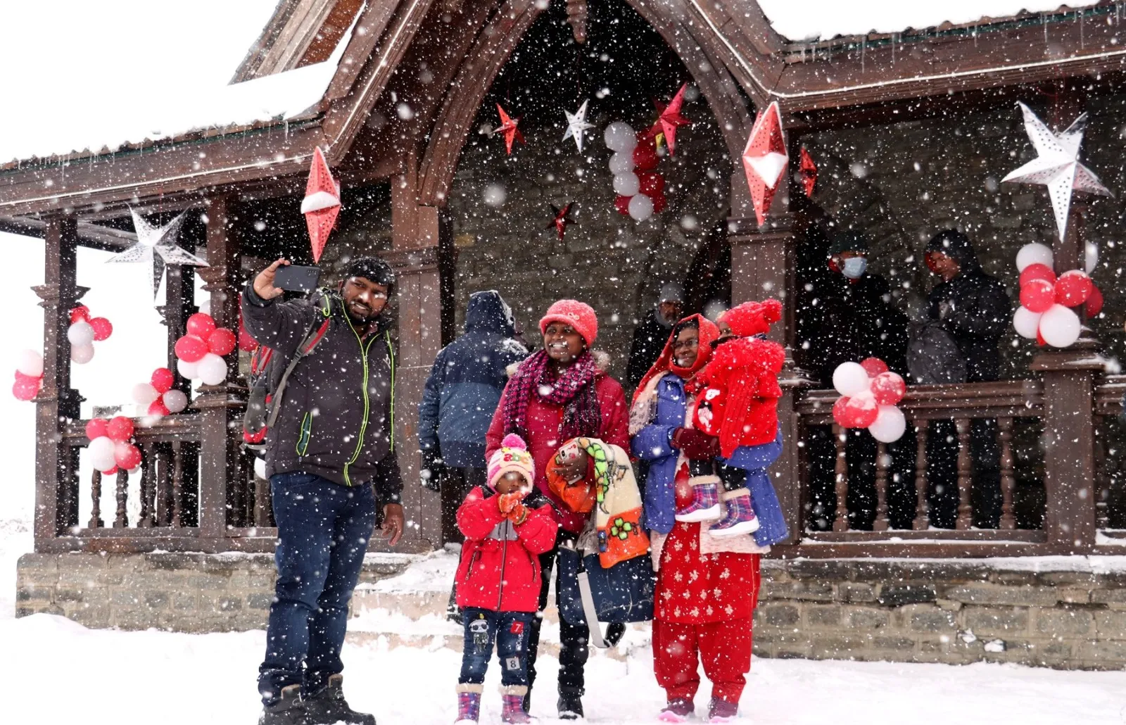 Christmas and New Year Celebrations christmas-and-new-year-celebrations-in-kashmir